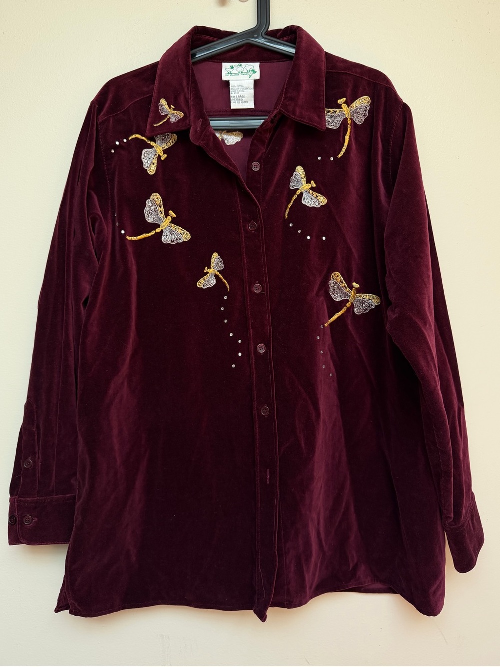The Quacker Factory velvet dragonfly embroidered button down | Size L